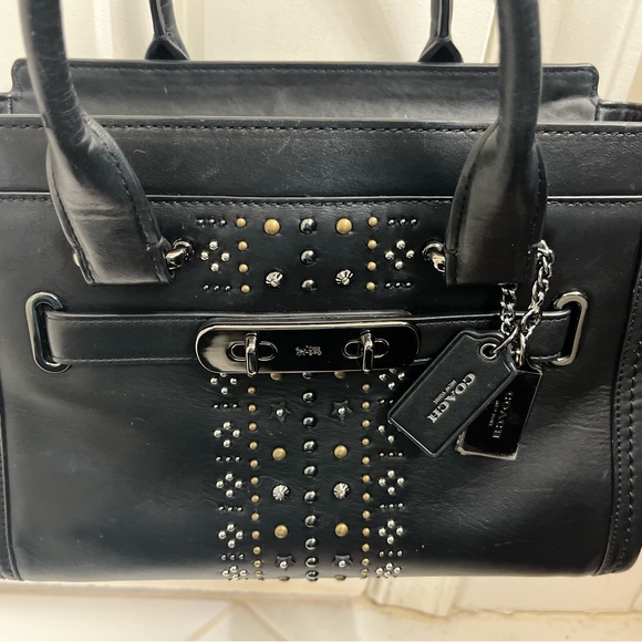 Coach Swagger with Bandana Rivets- glovetanned leather-56831 - Picture 1 of 15